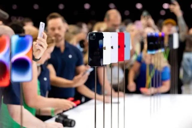 买华为P60还是苹果14? 华为P60和iPhone14手机优缺点对比(iphone六plus和华为p40对比)  第7张