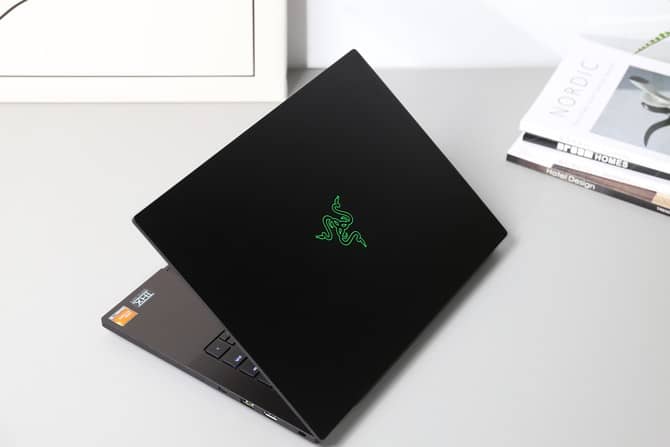 雷蛇Blade 14 2023值得入手吗 2023轻薄本评测(明日方舟雷蛇)  第5张