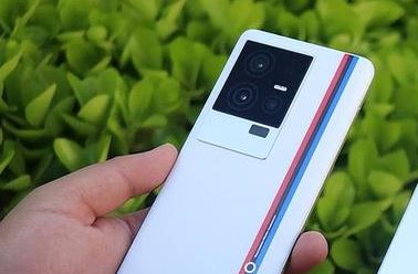iqoo11s值得入手吗 iqoo11s详细评测(iqoo coloros11)