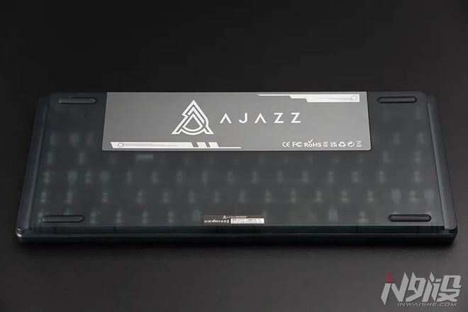 黑爵AK832 PRO值得买吗? PRO三模机械键盘拆解评测(黑爵ak33s)  第6张