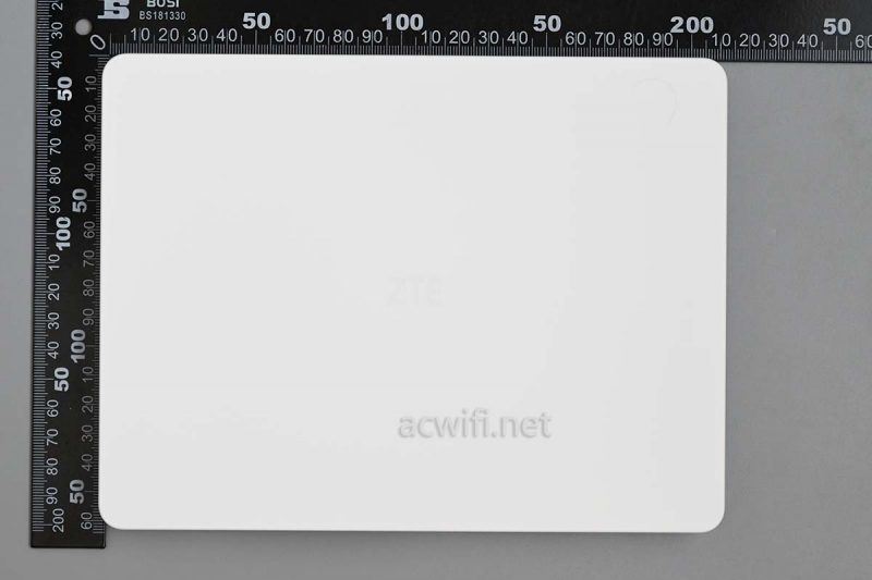 中兴AX3000怎么样? 中兴晴天墙面路由器AX3000拆机评测(中兴 ax5400)  第11张