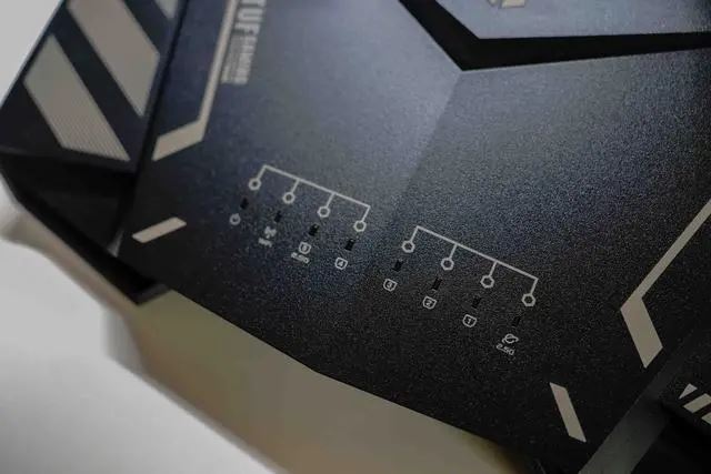 华硕TUF Gaming小旋风路由器怎么样? 华硕TUF小旋风Pro详细拆机测评(华硕tuf gaming小旋风路由器)  第7张