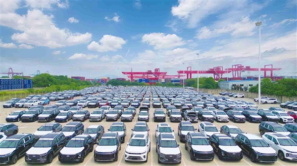 今年中国汽车出口有望超过400万辆 超越日本成全球第一大出口国  第1张