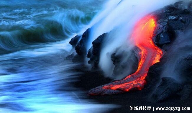 岩浆怕水吗，少量水不怕(大量水会直接让岩浆变成岩石)