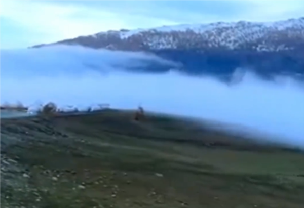 男子在新疆拍到西伯利亚冷空气入侵 网友：第一次看到真正的冷空气