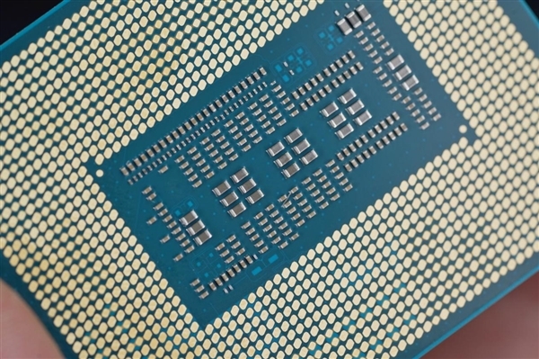 Intel 14代酷睿隐藏福利：免费白嫖31％的性能！  第1张