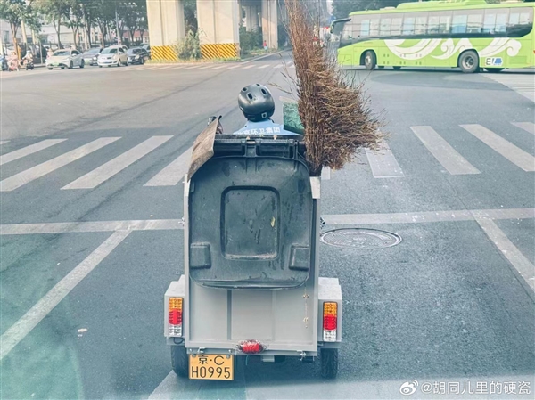 需持正三轮摩托驾照 京C号牌摩托正式上路：高速、环路除外