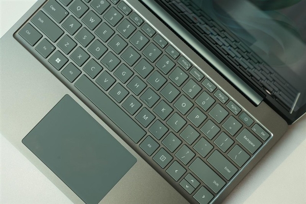 tp钱包下载:比MacBook Air还轻的轻薄本！微软Surface Laptop Go 3上手