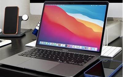 苹果macbook,苹果笔记本电脑MacBook的全新版本推出！