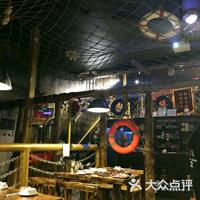 广州最神秘的餐厅，藏在海盗船里，每一道菜都是惊喜  第3张