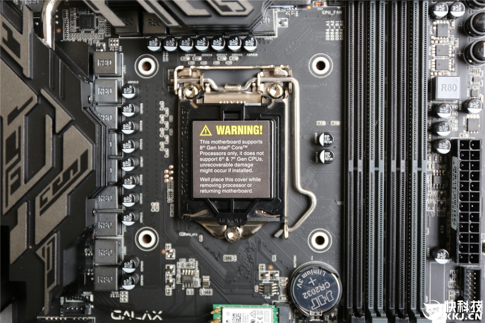 探秘CPU-Z与影驰内存：硬件信息工具与高性能内存的碰撞