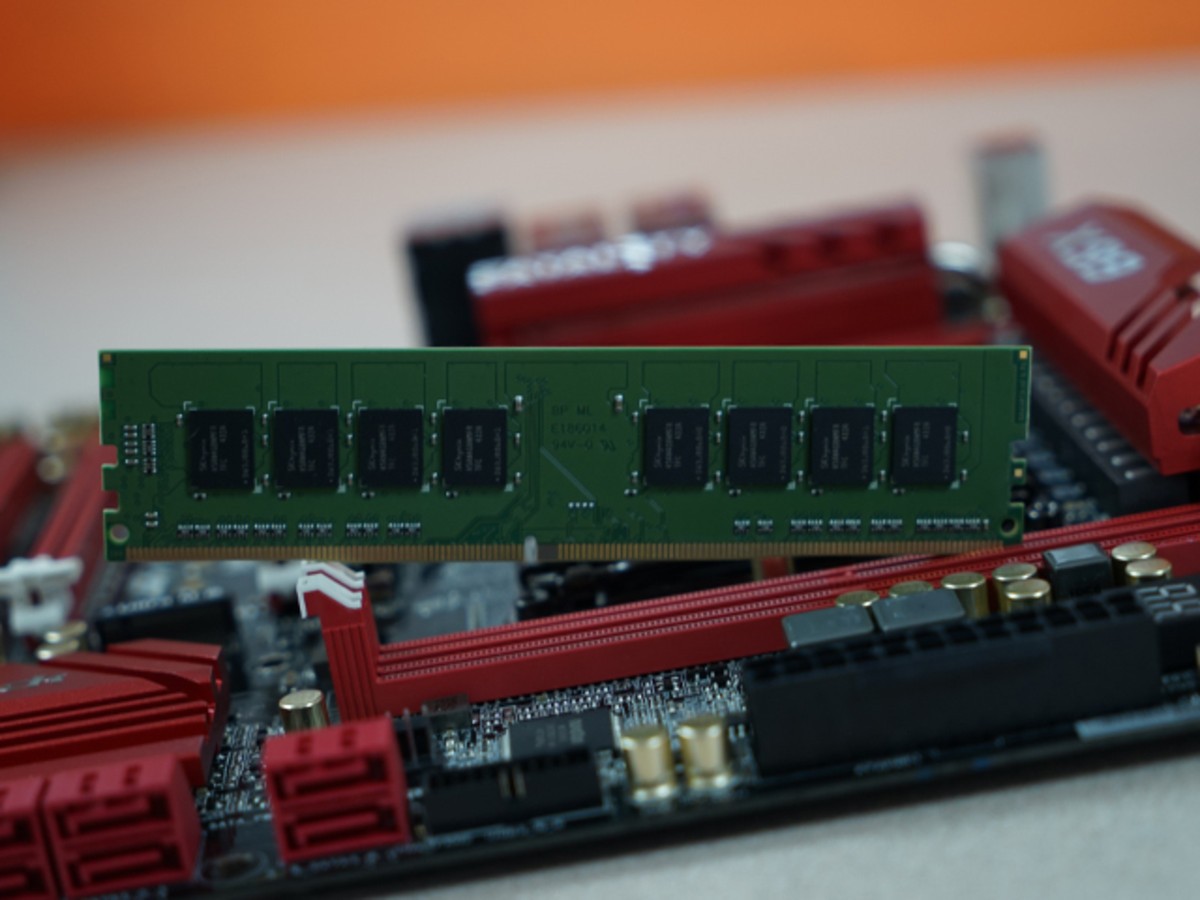 内存性能升级！ddr3四根内存让你的电脑飞起来