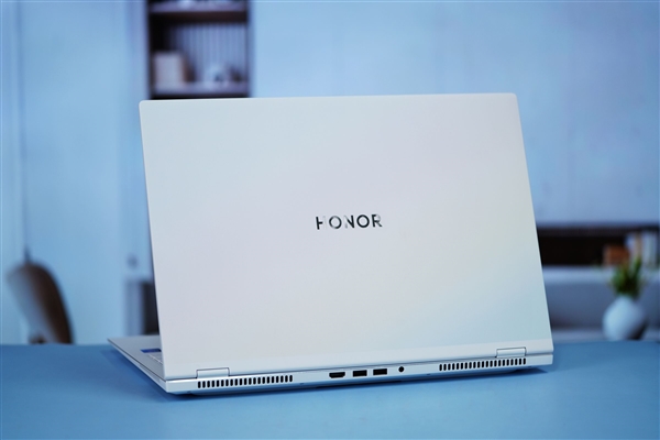 五彩斑斓的白！荣耀MagicBook Pro 16图赏  第5张