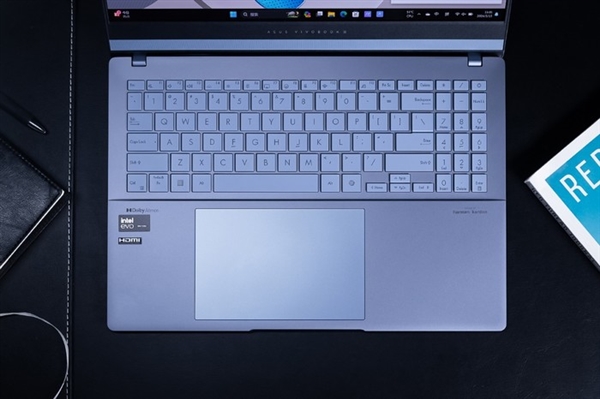 华硕无畏Pro 15 2024上手：16小时续航惊人  第10张