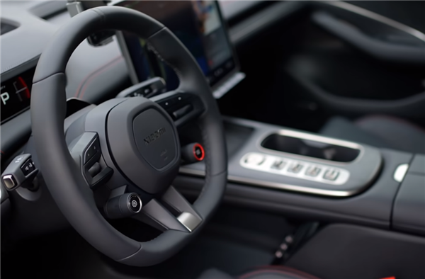 体验完小米SU7 我只能说：雷军想的很清楚！  第11张