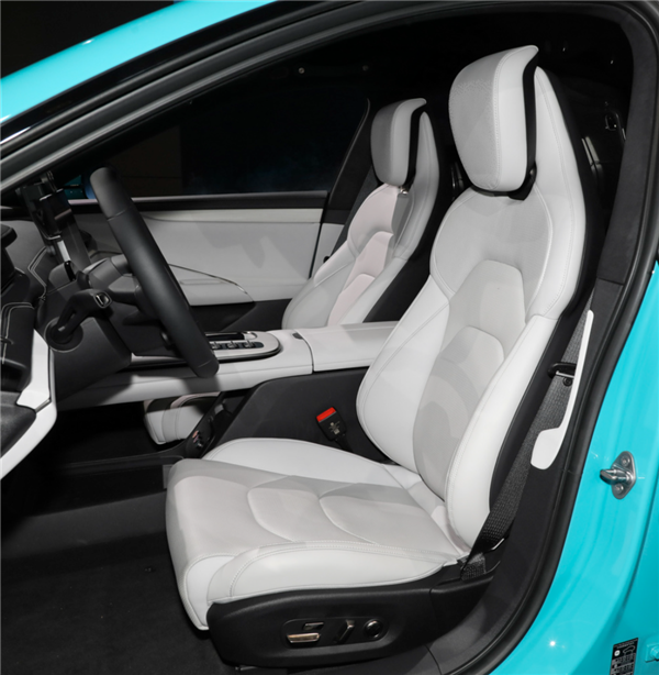 体验完小米SU7 我只能说：雷军想的很清楚！  第8张