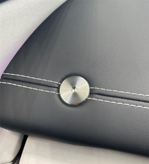 体验完小米SU7 我只能说：雷军想的很清楚！  第17张