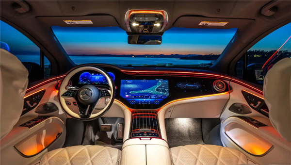 豪华纯电SUV“天花板”：奔驰迈巴赫EQS欧洲上市：售价将超200万元  第4张