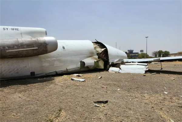 一架波音727货机坠毁、撞机：已有40多年历史  第5张