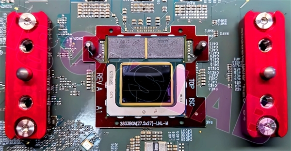 Intel二代酷睿Ultra Lunar Lake AI算力破100万亿次：AMD Zen5虎视眈眈  第3张