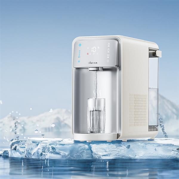 冷热全能  随心畅饮！小熊电器冰川泉饮水机带来饮水新体验 第2张