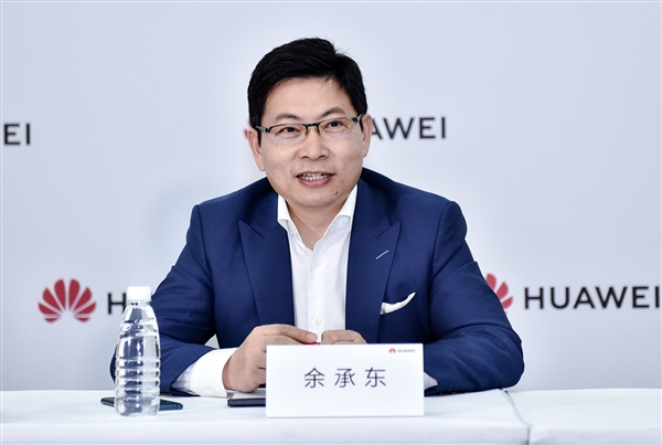 30万以下车用华为高阶智能驾驶超值！余承东：都是亏本卖  第1张