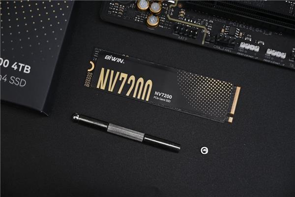 NAS玩家必备！佰维NV7200 PCIe 4.0 SSD助力生产力起飞  第2张