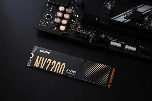 NAS玩家必备！佰维NV7200 PCIe 4.0 SSD助力生产力起飞  第5张