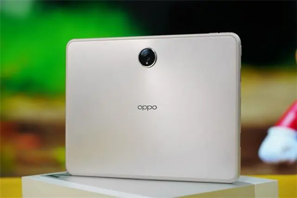 安卓板皇！曝OPPO Pad 3试产：全球首款骁龙8 Gen3平板  第1张