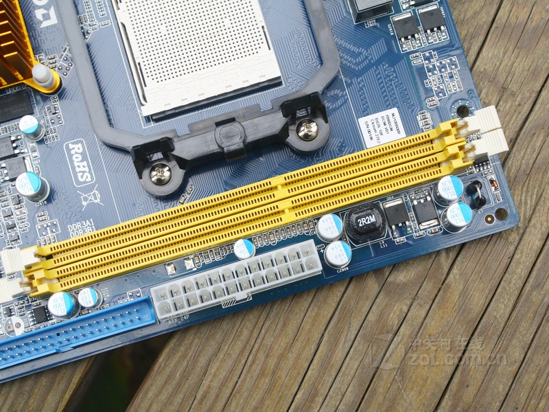 360n6手机内存卡插槽位置大揭秘！拍照存储更方便