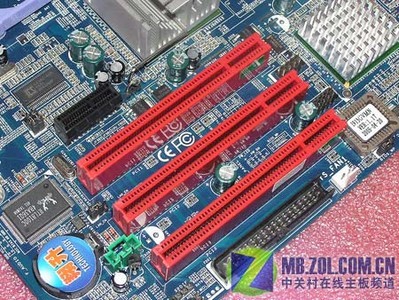 x79芯片组内存插槽大揭秘：256GB内存容量让你爽到飞起  第3张