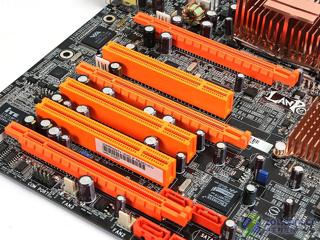 970主板VS DDR4内存：性能、兼容、价格全解析  第6张