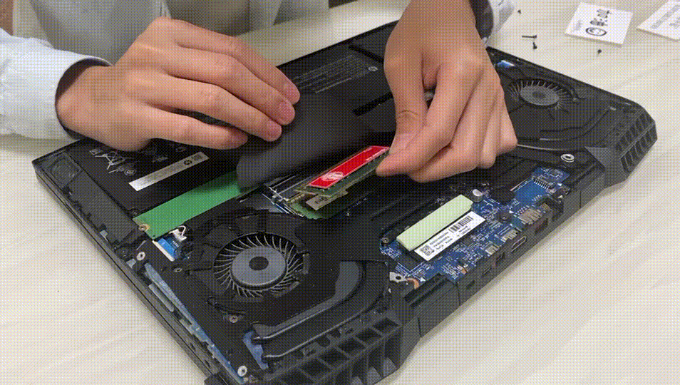电脑性能提速秘籍：安装ddr4内存系统全攻略  第1张