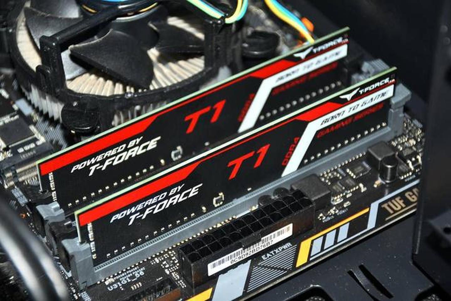 内存条选择：DDR3还是DDR4，容量大小和频率速度该如何抉择？